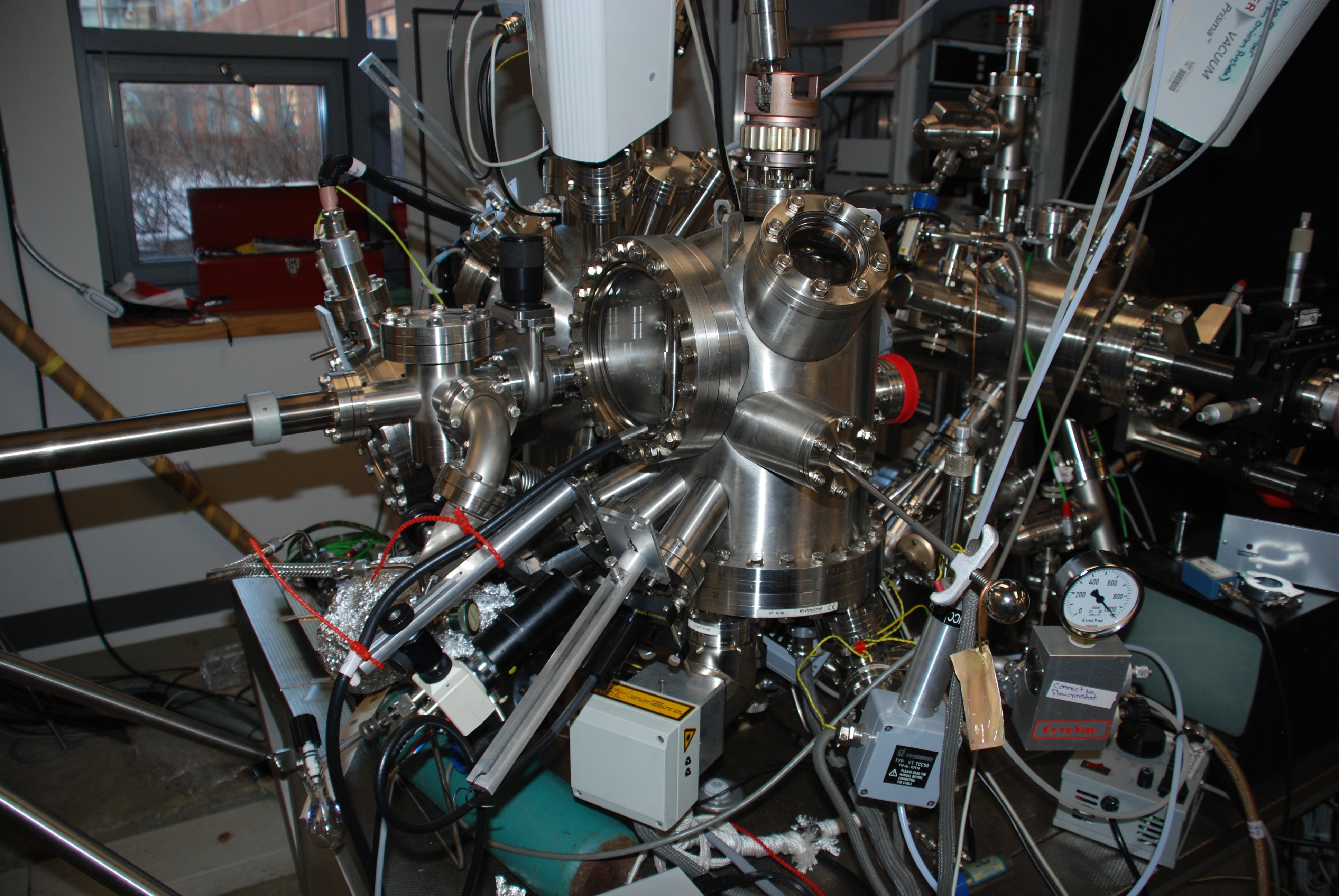 STM for surface photochemistry study